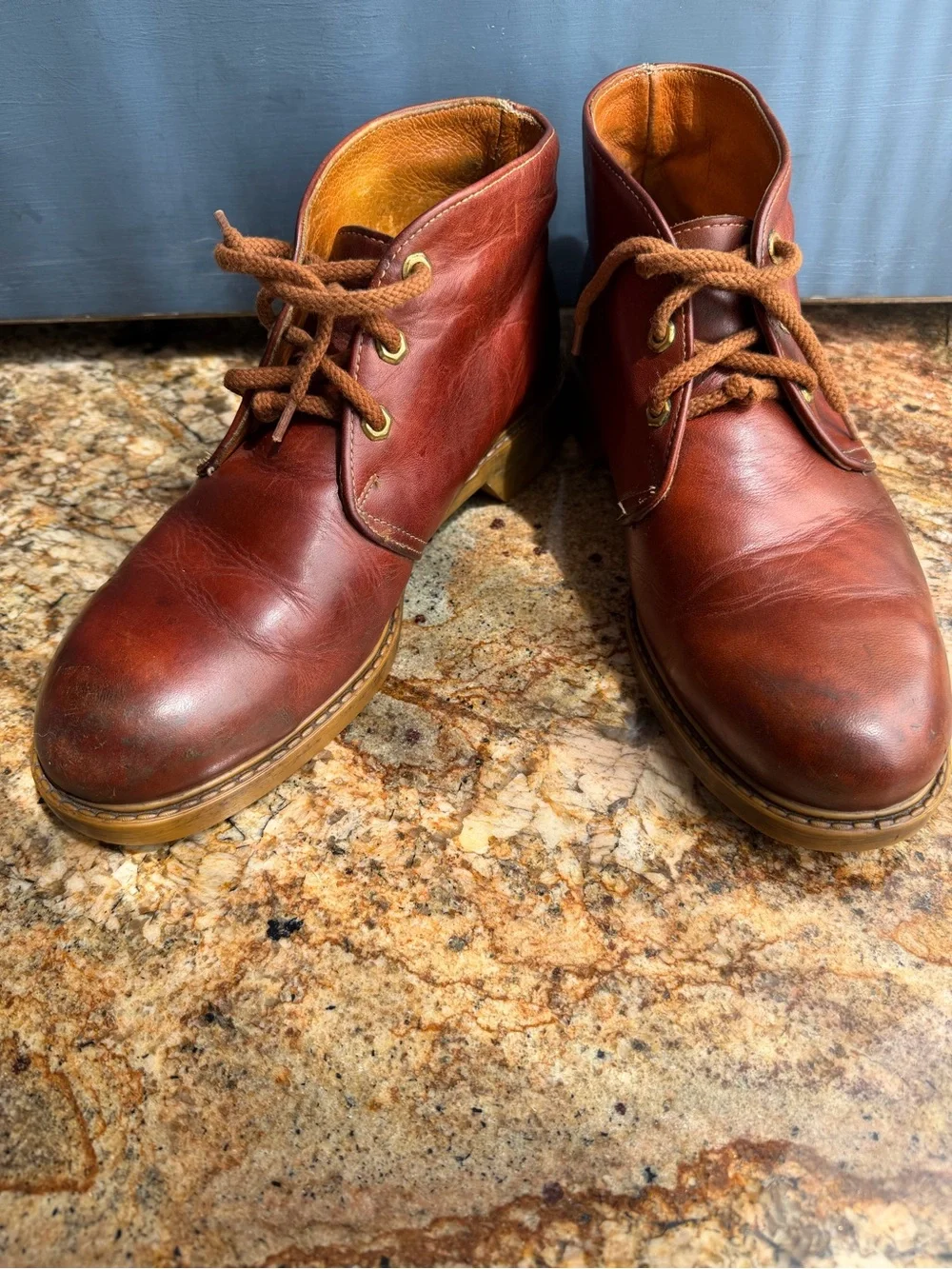 🇺🇸 1990’s WOLVERINE CHUKKA BOOTS - MADE IN USA - VINTAGE - AMAZING CONDITION